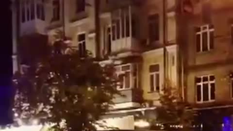 Kiev: Massive column of ambulances