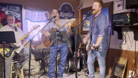 Beer Never Broke My Heart - The Foxtail Rangers