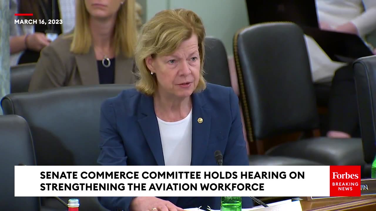 Tammy Baldwin Champions Bill To Decrease Barriers To Becoming A Pilot