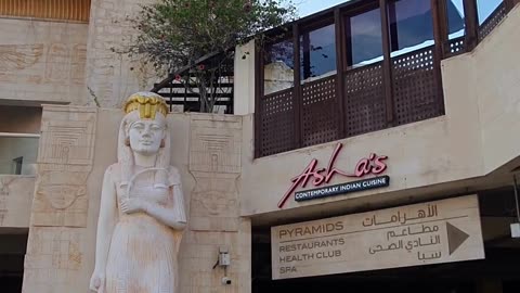 Dubai’s Egyptian themed shopping centre | Wafi City | Great architecture!