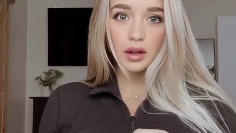 Hot TikTok Girl - Short 8