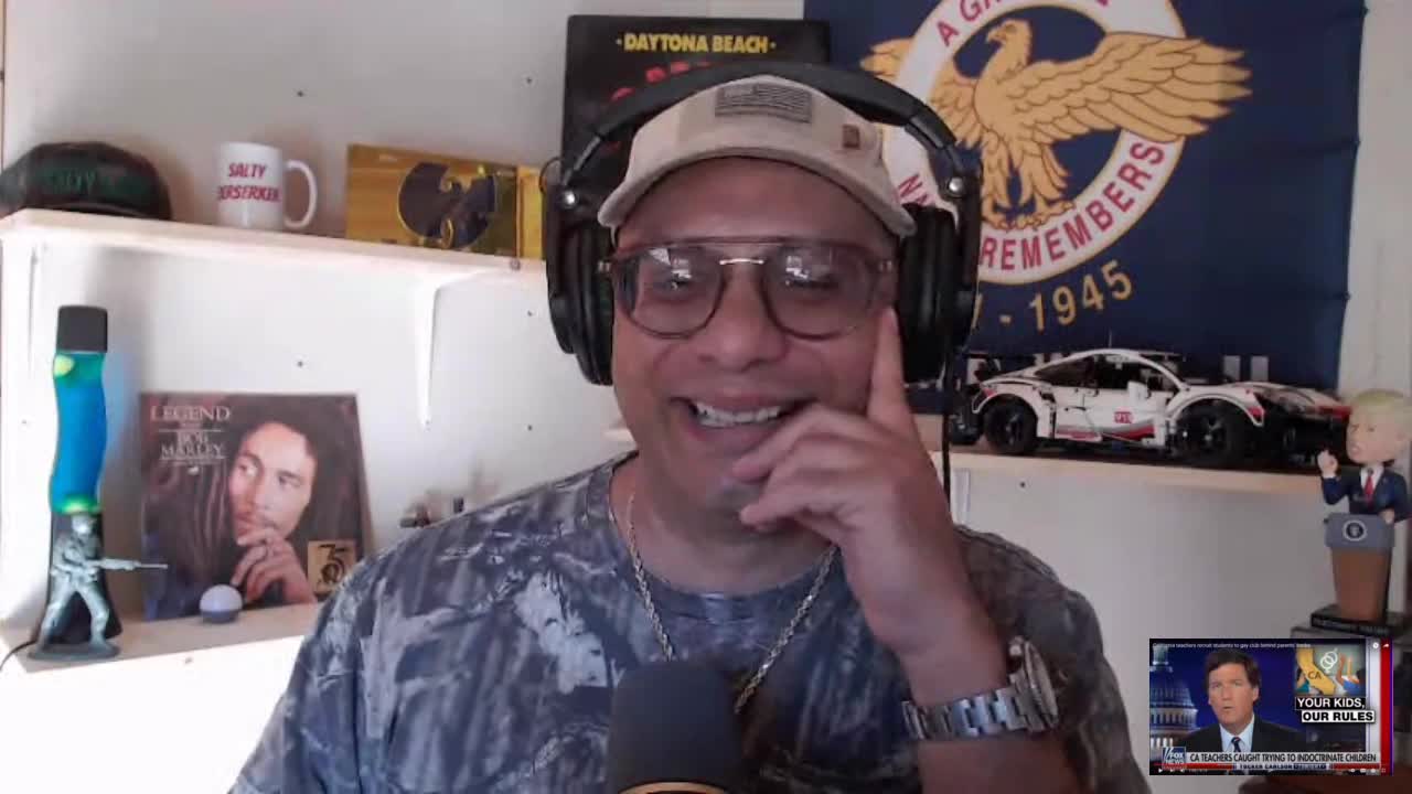 Teachers In CA Going Through Students Google Search History Looking For Something