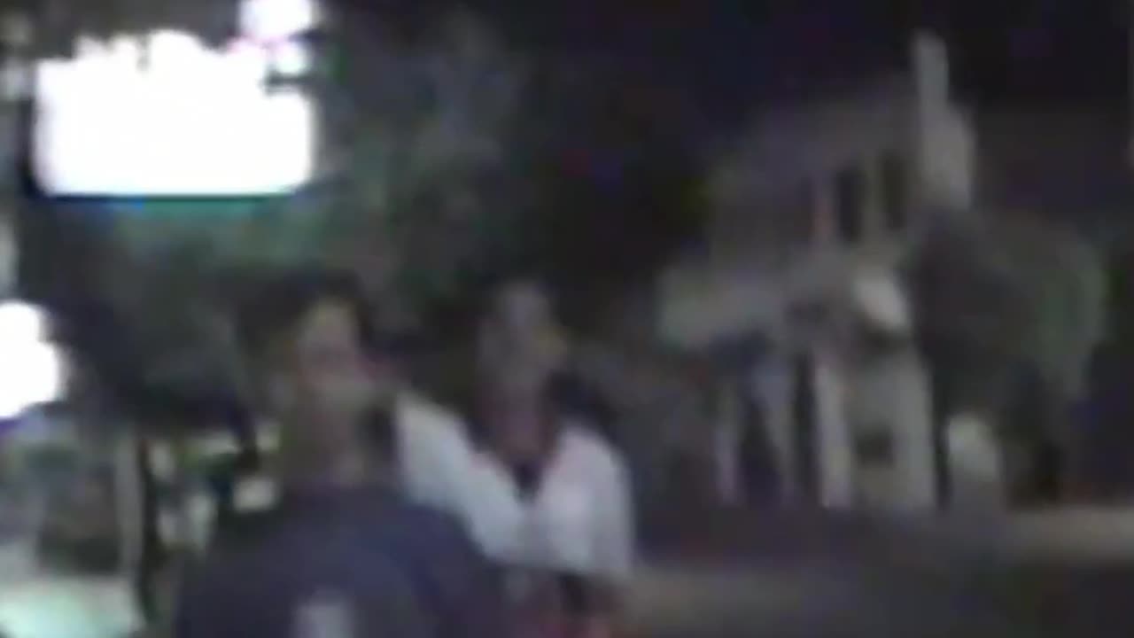 1995 - Ano Novo na Rua Coronel Pedro Martins em Caratinga MG - CLIPE 01