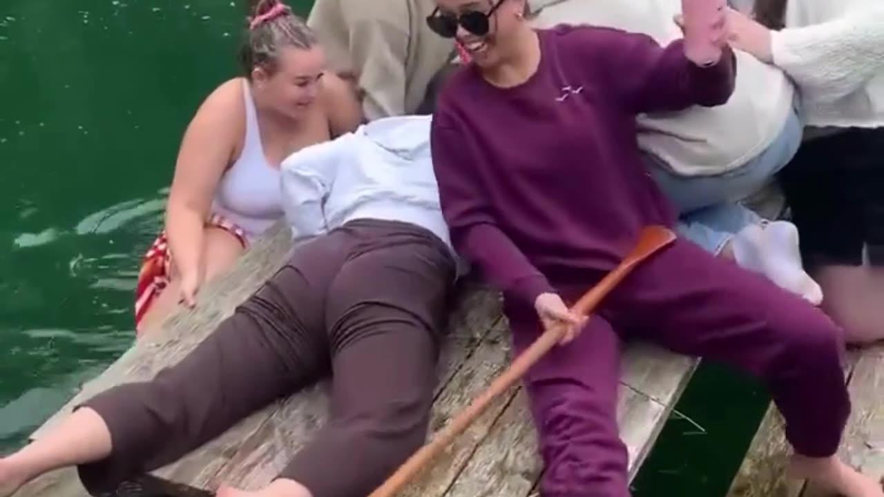The end 😂😂😂 #viral #shorts #funny #fails #mmvfunny