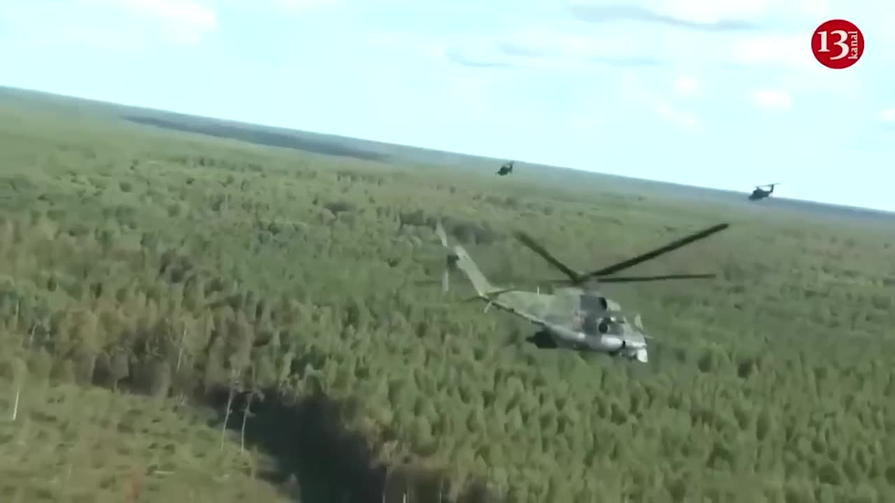 Getting off armored vehicle, Ukrainian fighters swiftly attack a trench where Russians were hiding