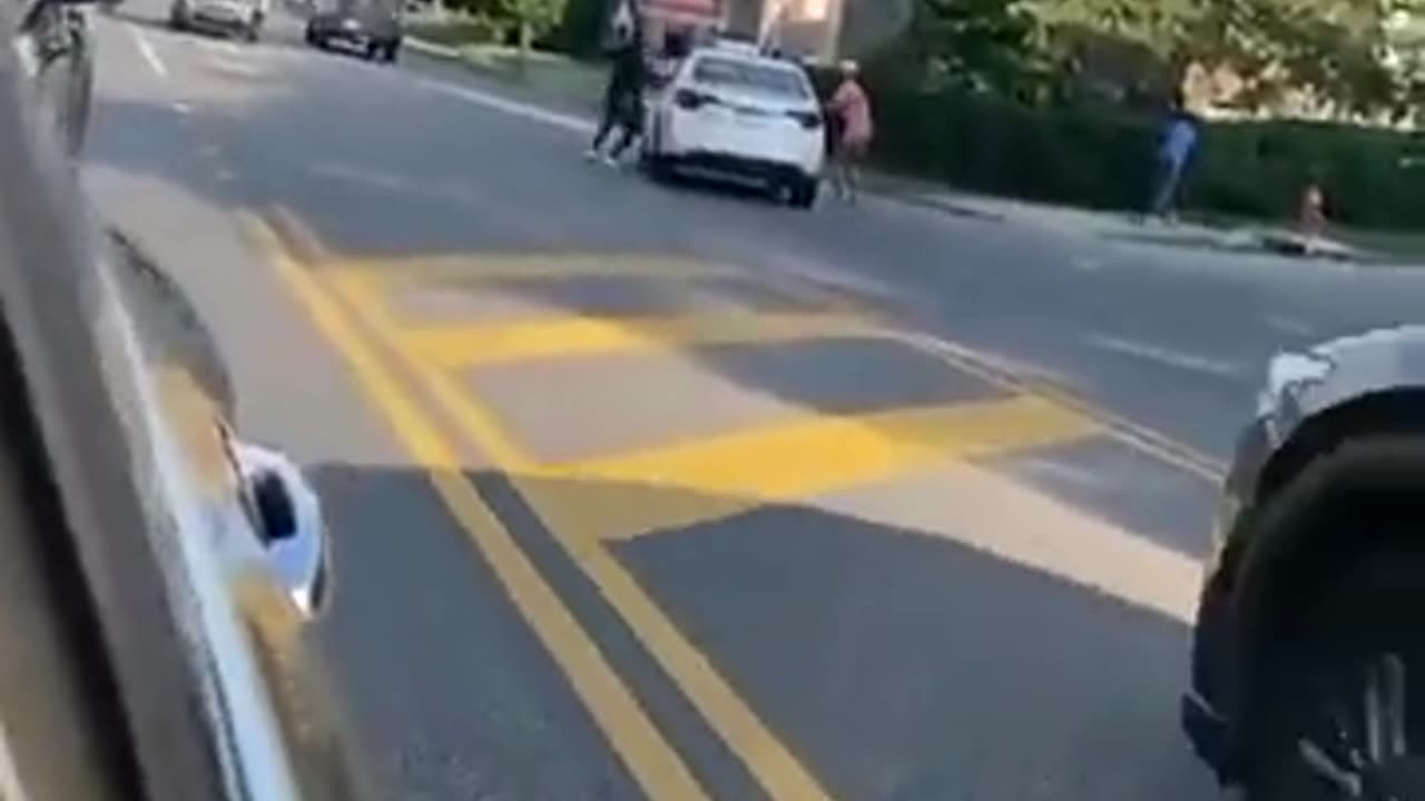 Philadelphia, Two black women attempt to hijack a full Amazon van