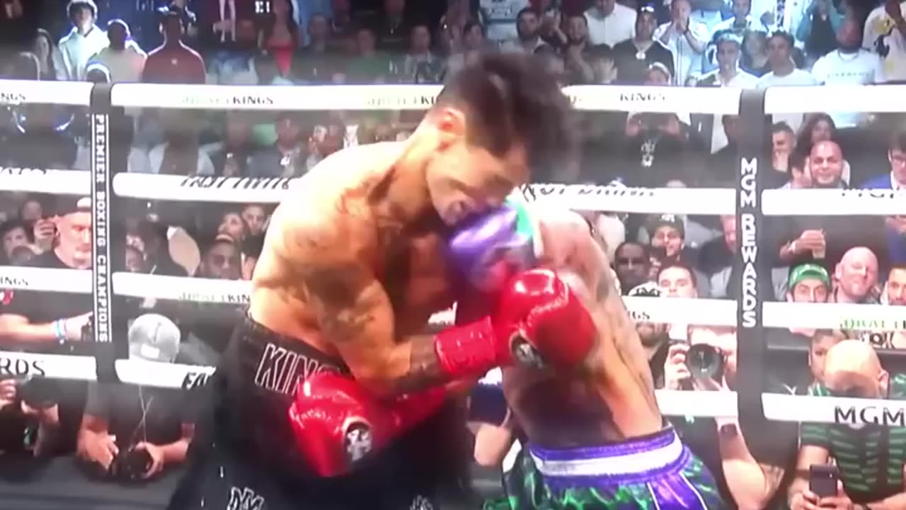 Davis Set The timing. Knocksdown Garcia