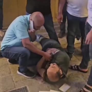 Israeli gunman shoots Palestinian merchant in Jerusalem