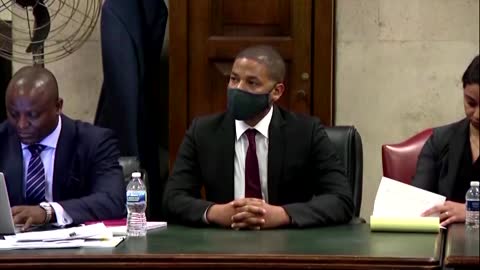'I am not suicidal,' Smollett yells after sentencing