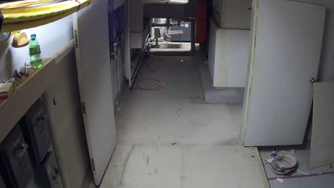 1001RSOBBASRB31RearDoor_2021-01-05_01h40min00s477ms.mp4