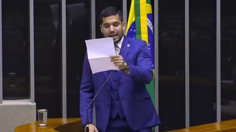 Poema "O AMOR VENCEU"