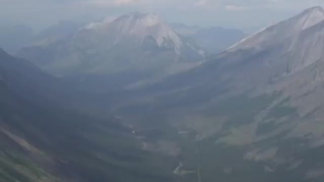 rs Switching between photos and video during a helicopter ride can get hectic.