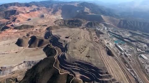 5 mines to work in USA