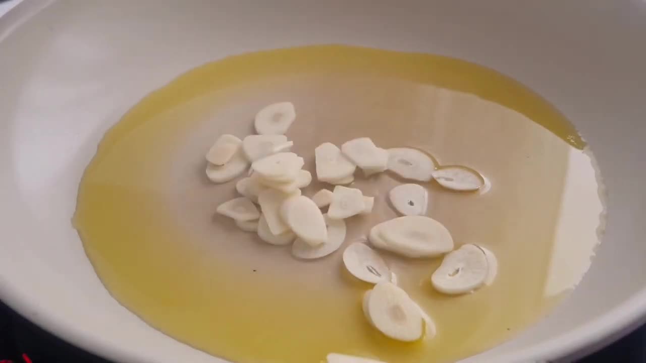 food cooking tips and trick ,5-Minute Easy Chicken Zucchini Stir Fry_