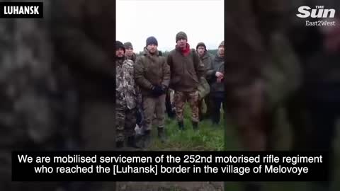 Russian army faces mutiny as 2,500 mobilised men stage rally against Putin