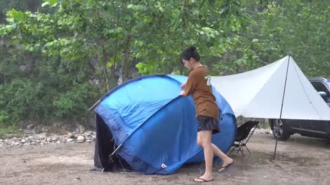 In summer, you can drive yourself to camp and play happily in the water. If it rains in sunny days,