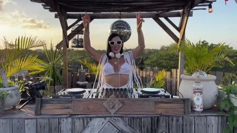 Jimena Araya _ Afro Tech House Sunset Mix