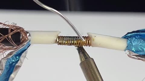Here Comes The Repairman's Secret Trick! Connect Tv Antenna Cable Correctly & Fi