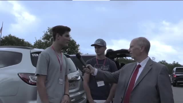 Beto or Abbott?