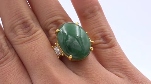 Burmese Jade and Diamond Gold Ring