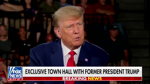 Trump Says He Would Directly Tell Putin, 'Honorable' Zelenskyy To End War