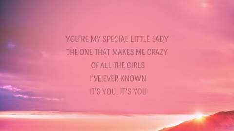 Justin Bieber - Favorite Girl (Lyrics)