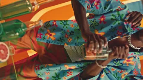 LUDMILLA, Mariah Angeliq, Topo La Maskara - Socadona feat. Mr Vegas (Official Music Video)