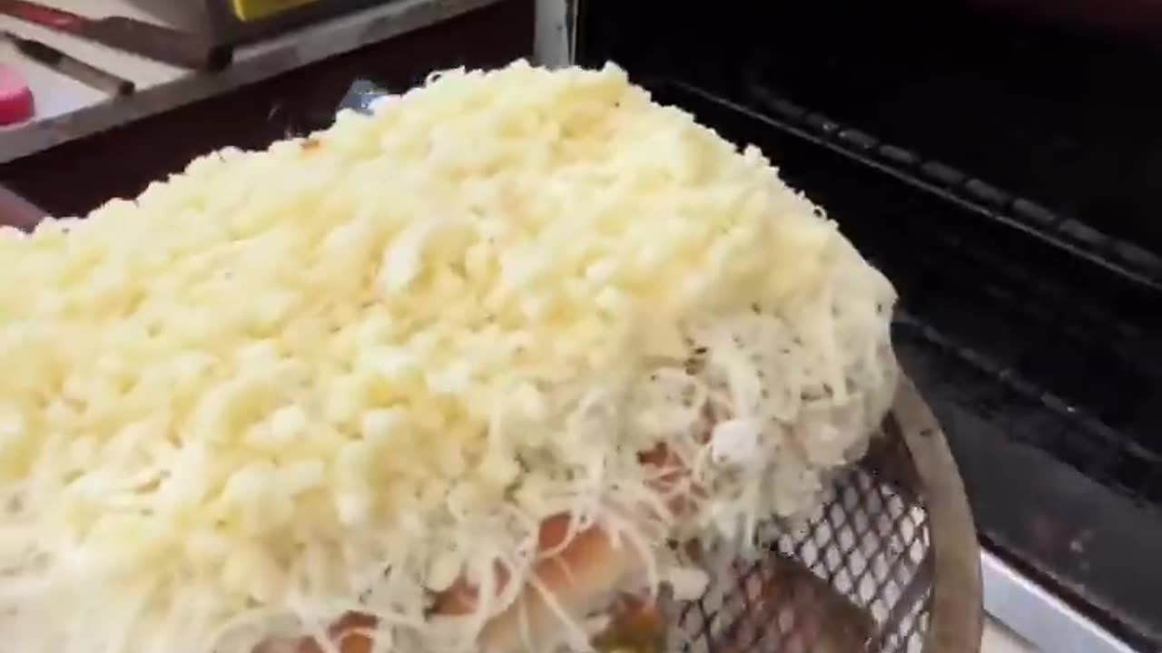 Loaded cheese 🧀 sandwich Street food 😋