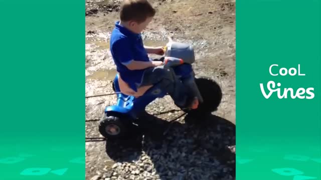 funny kids , try not to laugh