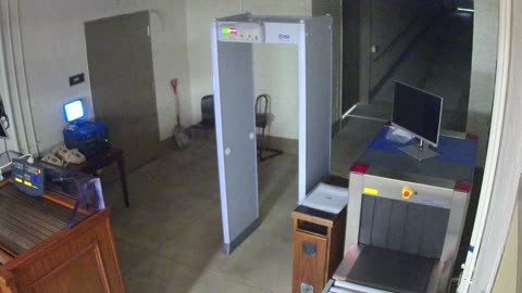 5133CHOBBAGarageScreening2_2021-01-05_03h29min48s423ms.mp4