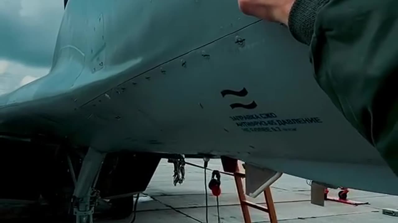Incredible Footage from Ukrainian Mig29 Pilots