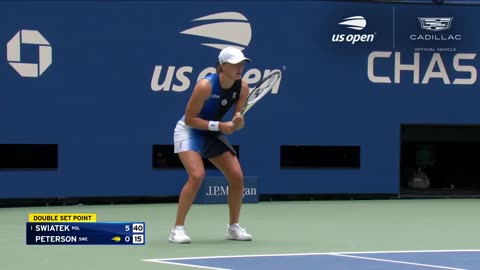 Iga Swiatek vs. Rebecca Peterson Highlights | 2023 US Open Round 1