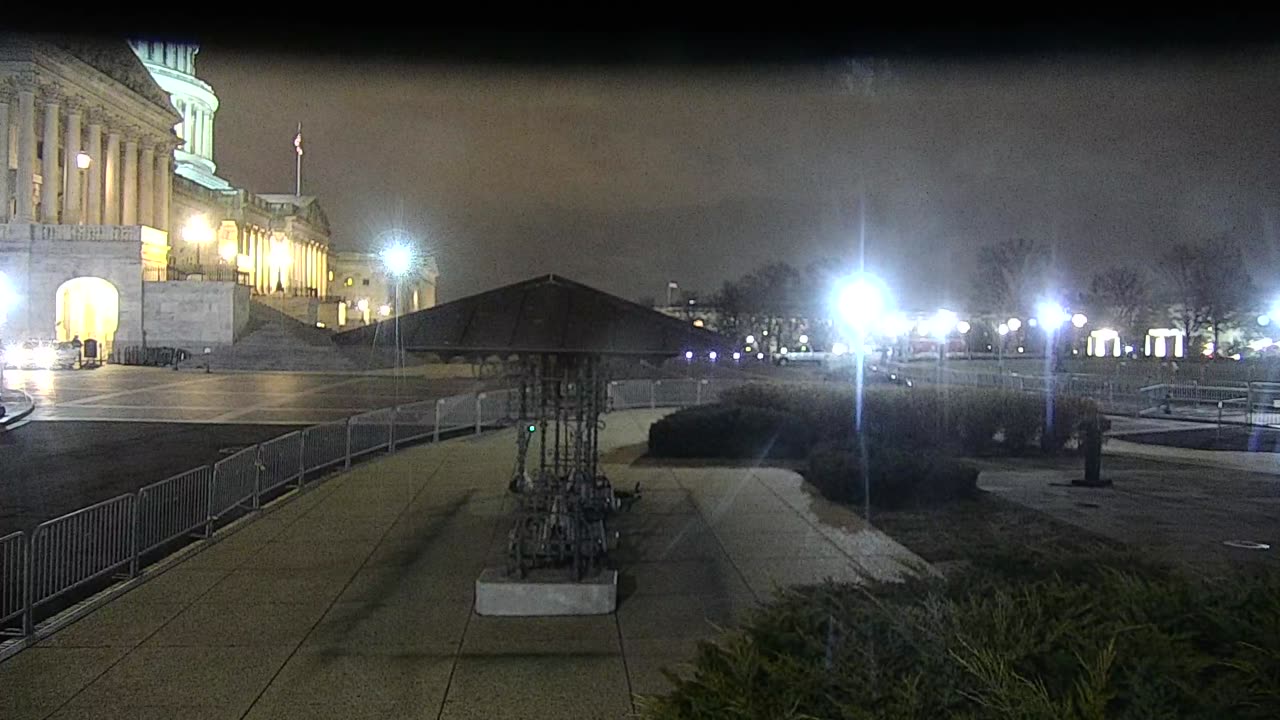 0675USCG00HousePlaza_2021-01-06_01h36min27s067ms.mp4