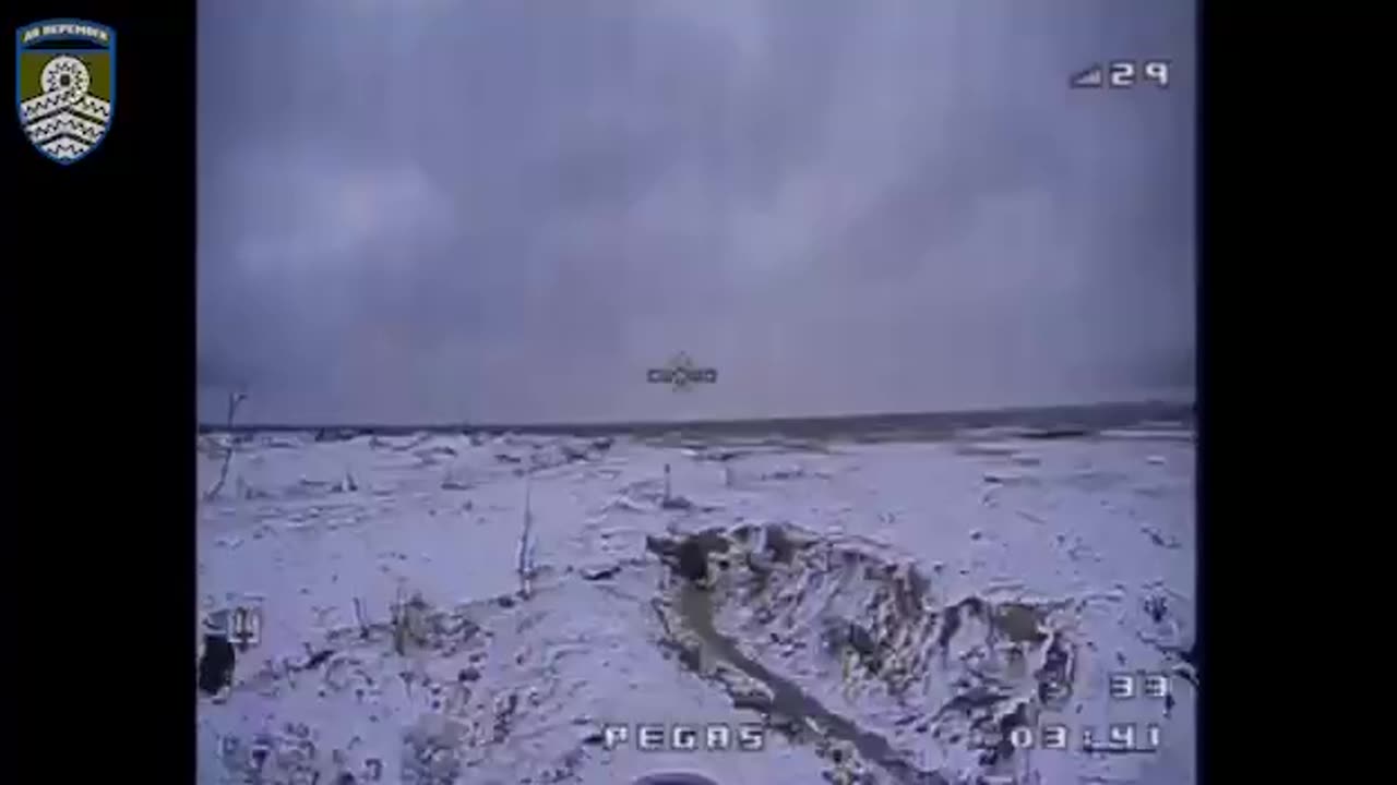 59th Infantry Brigade destroys Katsap tanks with FPV drones in Donetsk region.🫶