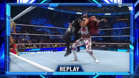 Wwe fighting woman
