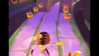 Football Coco Bandicoot - Crash Bandicoot: On The Run!