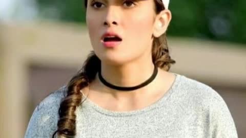 Beauty queen ayeza khan
