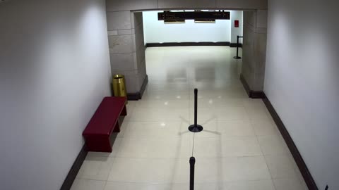 7080CVCULElevator17-18toGalleries_2021-01-05_00h40min00s270ms.mp4