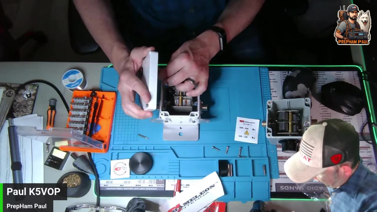 Chameleon CHA F-Loop Assembly Part 1