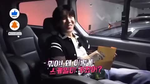 BTS find each other in seoul Street