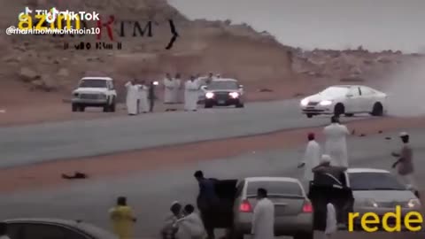 Car stunt status