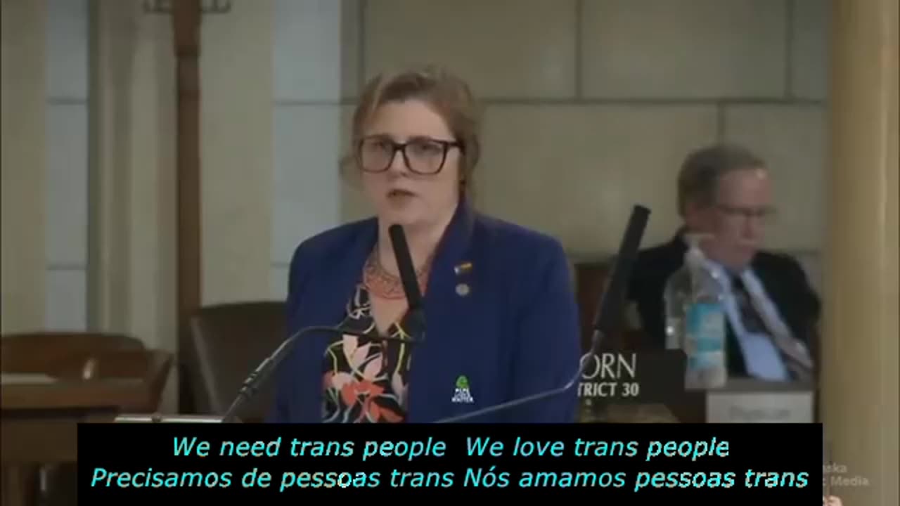 A senadora estadual democrata Machaela Cavanaugh teve talvez o colapso mais desequilibrado