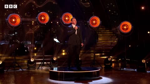 @Luke Evans performs Bridge Over Troubled Water ✨ BBC Strictly 2022(1)