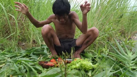 Primitive Technology - Kmeng Prey - Cooking Chicken In Clay Pot