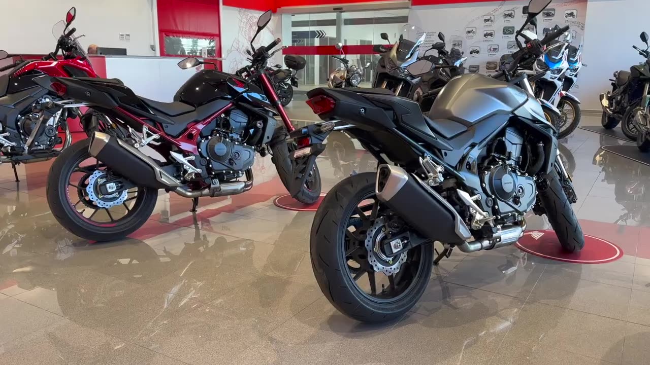 HONDA HORNET 2023