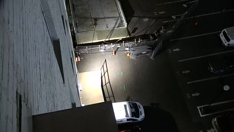 1710HQOBRFSouthwestRoof_2021-01-05_02h20min00s557ms.mp4