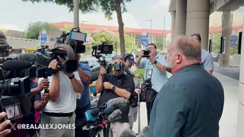 Alex Jones Gives Press Conference At Federal Courthouse in Houston On Hearing To Close Infowars