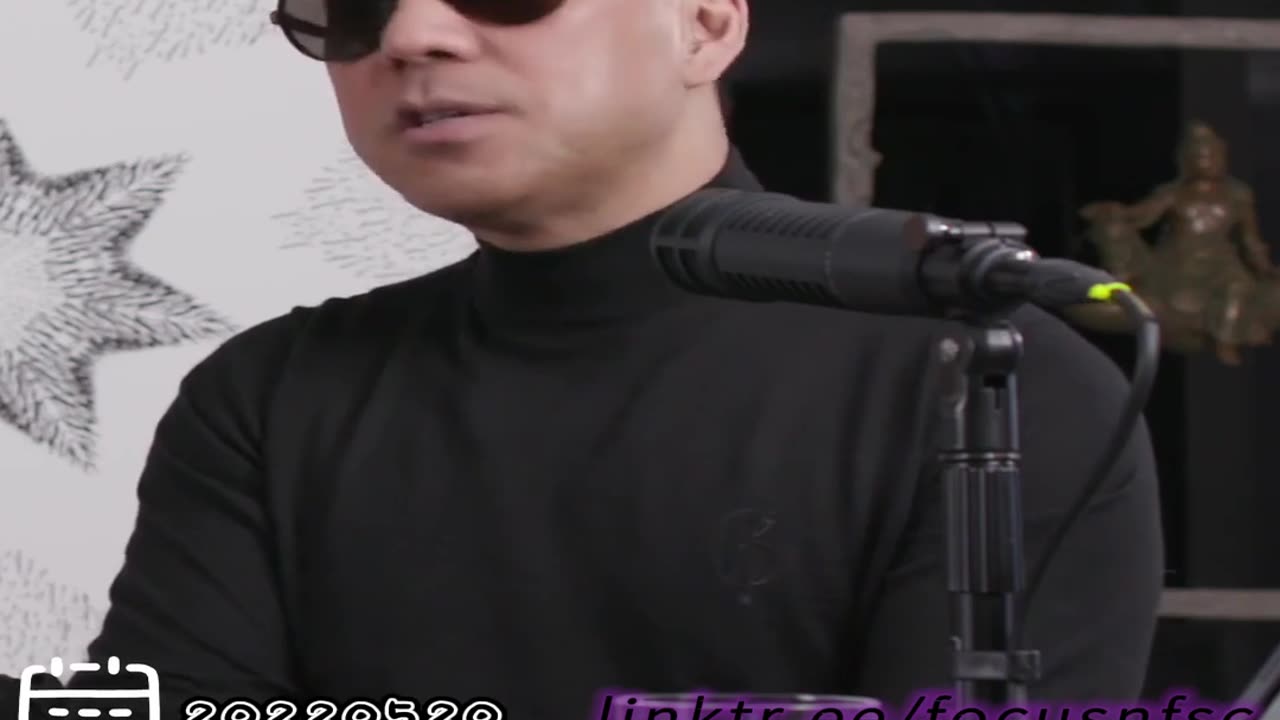 20220520文贵先生直播：用过的东西才是你的，多余的都带不走，跟你没发生关系的东西都跟你没关系。世上 #人与人关系最要珍惜！遇到好人很难，能放下一些东西还能跟你相处的，更难