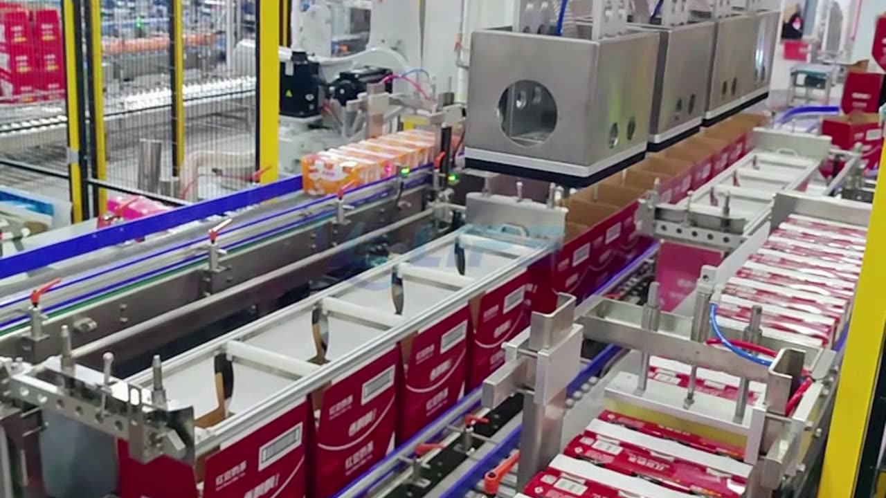 Automatic robot carton packer for multi pack #packer#foryou#packaging#machine