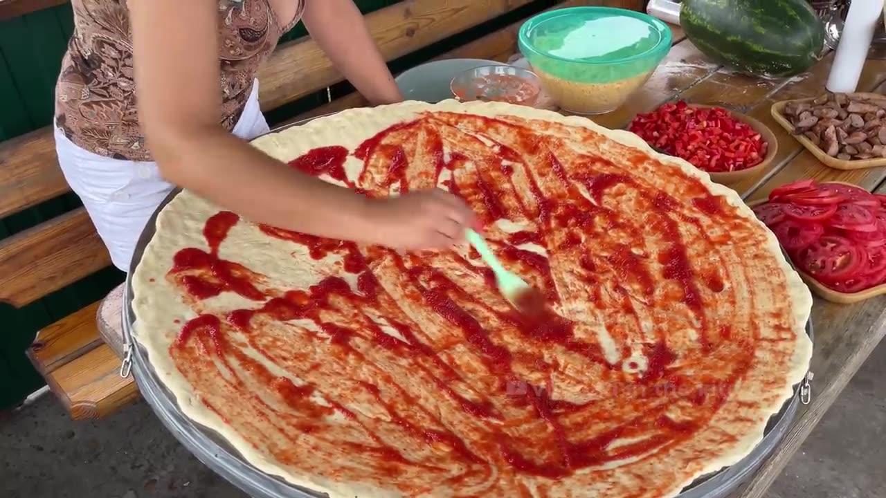 Why can't someone Look At Me The way I Look At pizza